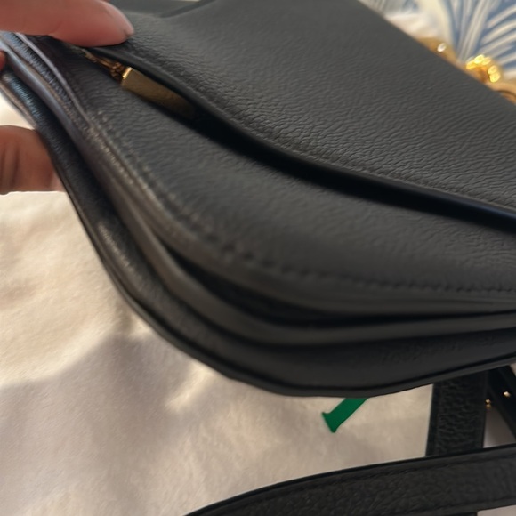 Bottega Veneta Mount Envelope Bag, in Black, Worn Twice - Picture 3 of 4